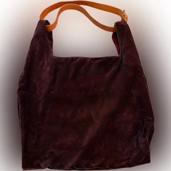 Martin Margiela Plum Velvet Shoulder Bag! 🔥 - Picture 3 of 7